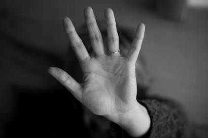 hand_Sexual harassment